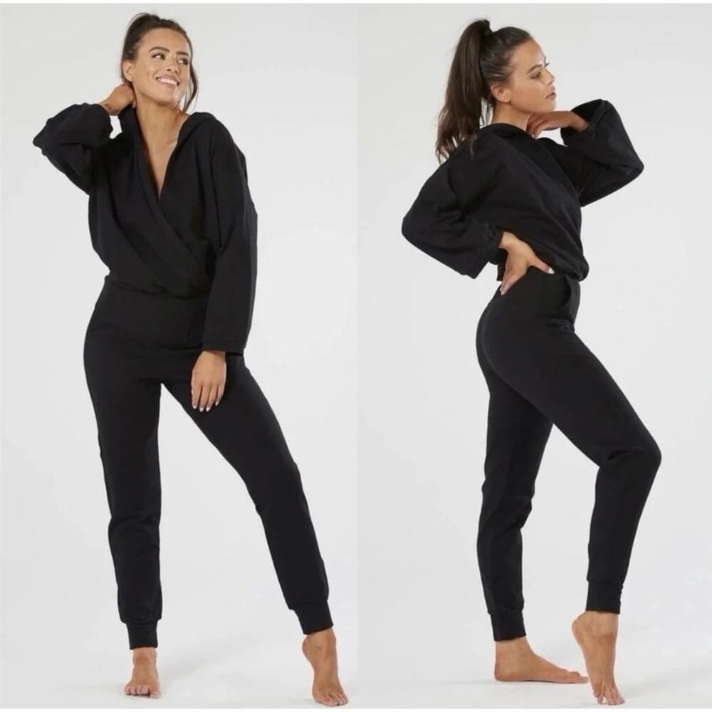 NAMA Enlighten Jogger Jumpsuit Soft Fleece Wrap Hooded V-Neck Lounge Yoga Small